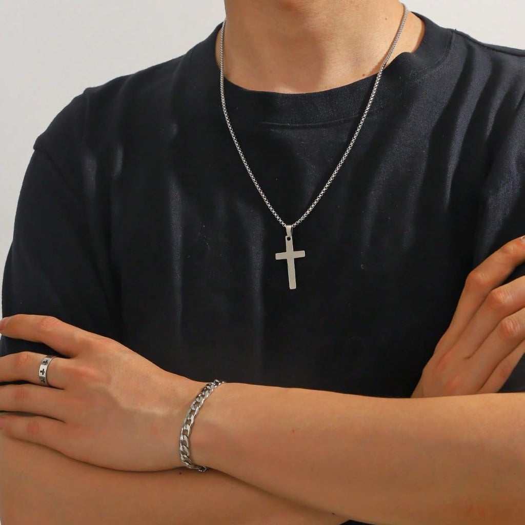 3 Pcs Man's Stainless Steel Cross Necklace Bracelet Ring Set Silver/Black Christian Gift Figaro Chain Necklace Crucifix Cross Pendant Cuban Chain Bracelet Hollow Cross Ring(Black)