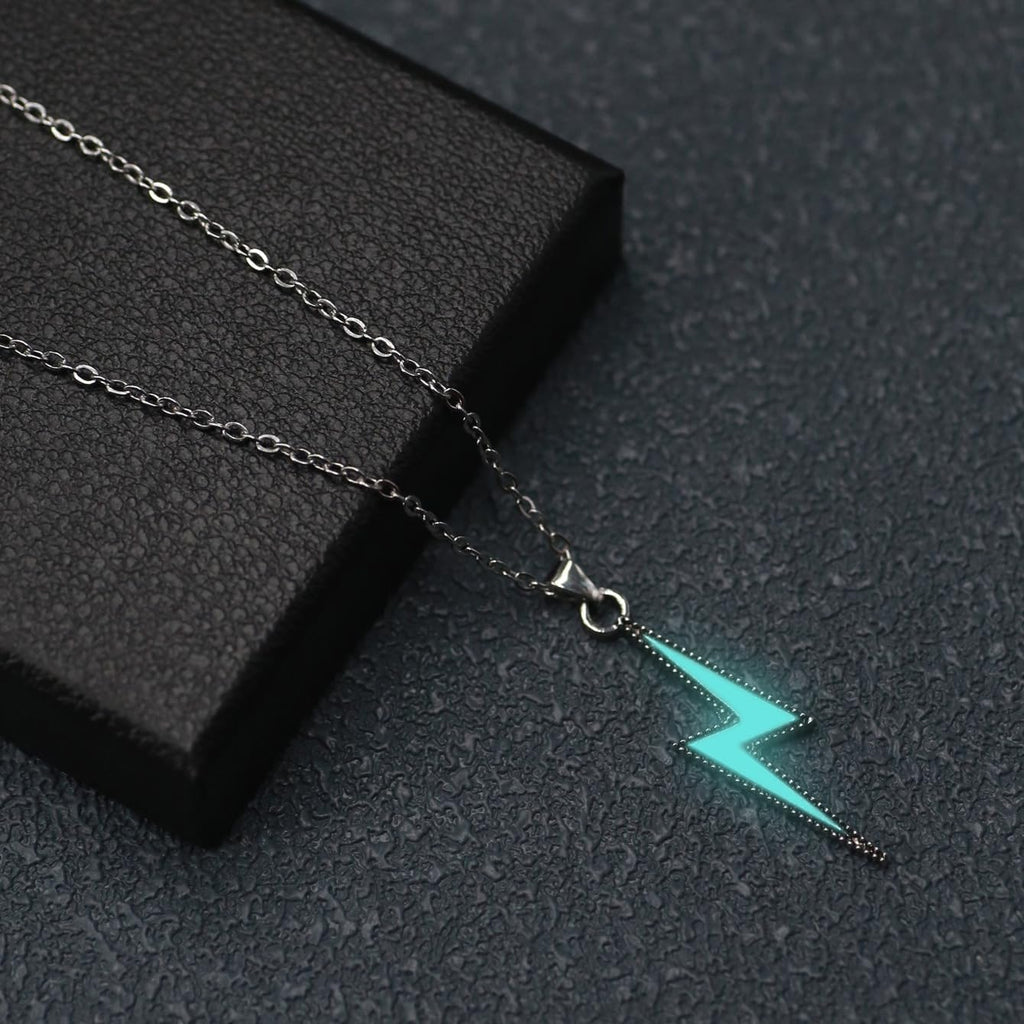 Luminous Glow in The Dark Pendant Necklace Lightning Bolt Necklace Thunder Minimalist Vintage Antique Stainless Steel Locomotive Street Punk Hip Hop Pendant Necklace for Men Women